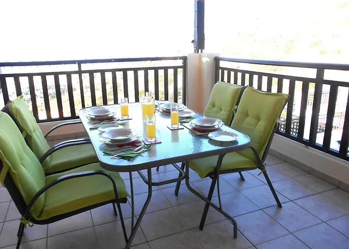 22c Christina Hilltop * Pegeia