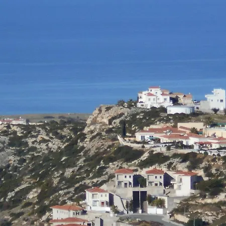 22c Christina Hilltop