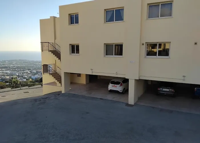 22c Christina Hilltop *